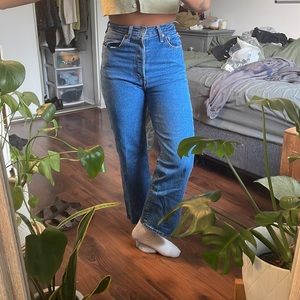 Levi’s Ribcage Jeans